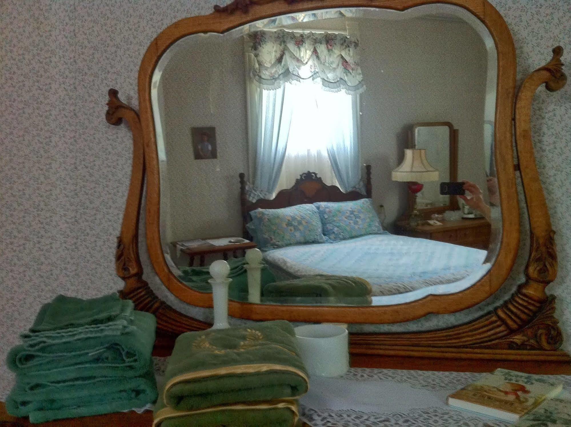 Grand Avenue Bed And Breakfast Carthage Eksteriør bilde