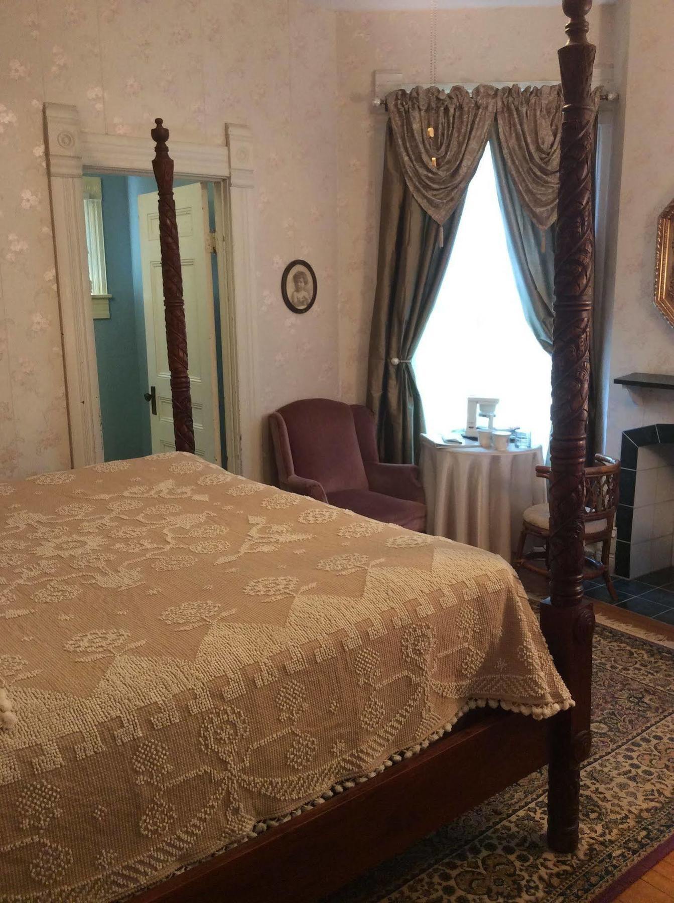 Grand Avenue Bed And Breakfast Carthage Eksteriør bilde